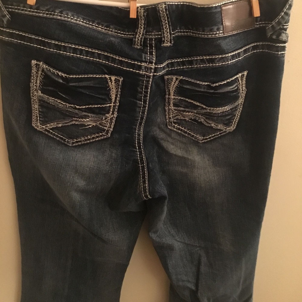 Jeans - Picture 3 of 3